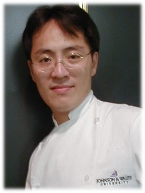 剛從美國 JWU 廚藝系畢業